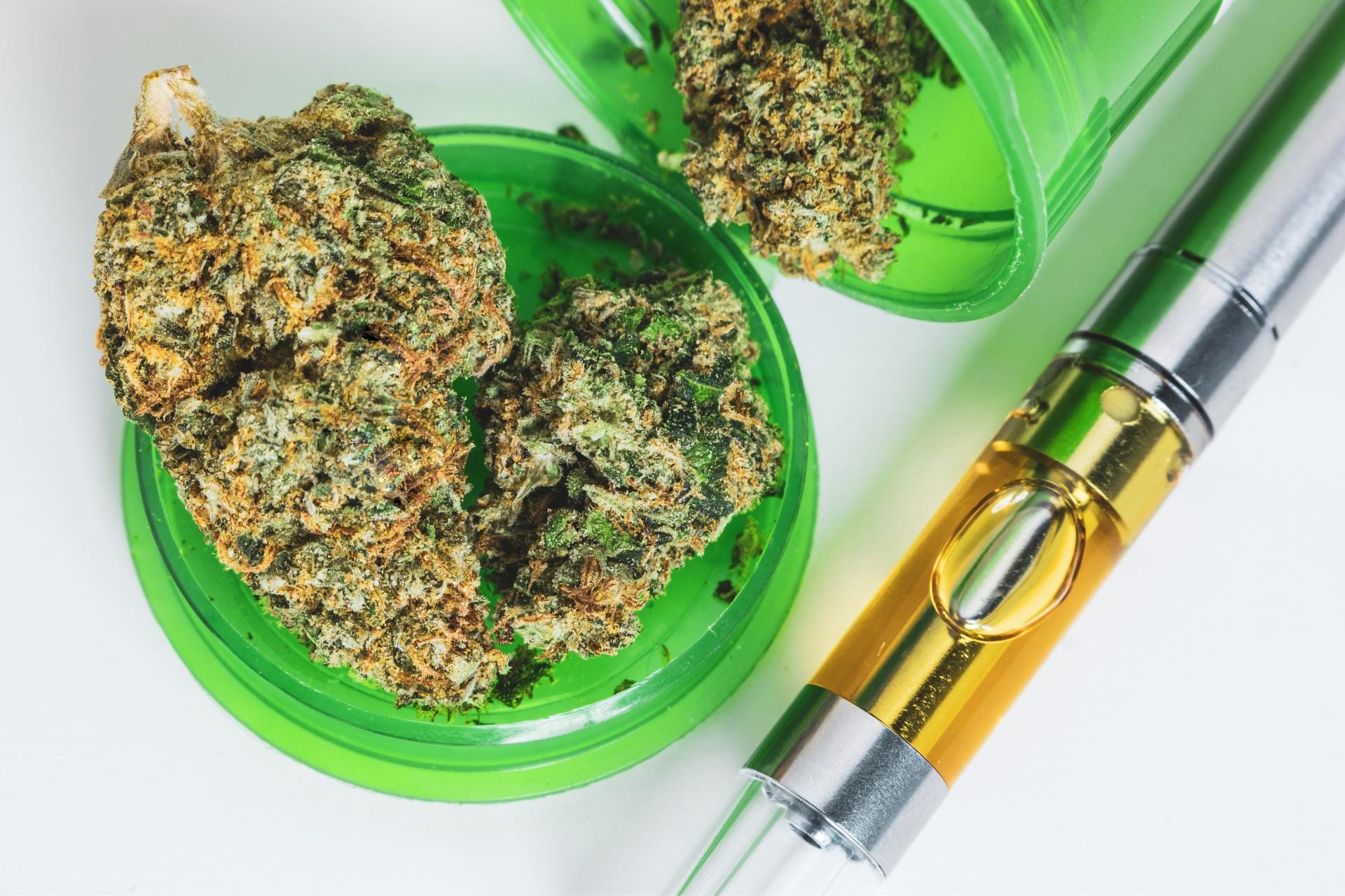 Make cannabis Easy with the Ultimate Must-Try Vape Pen | Cheapweed.io Canada